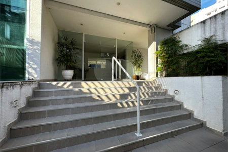 Apartamento à venda com 3 quartos, sendo 1 suíte, em Vila Andrade, São Paulo, SP