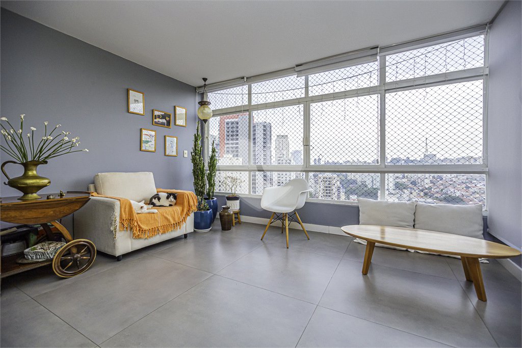 Apartamento à venda com 3 quartos, sendo 1 suíte, em Perdizes, São Paulo, SP