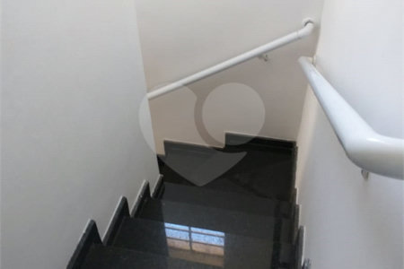 Sobrado à venda com 3 quartos, sendo 1 suíte, em Vila Mazzei, São Paulo, SP