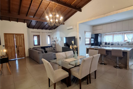 Casa à venda com 3 suítes, em Orla Norte, Porto Seguro, BA