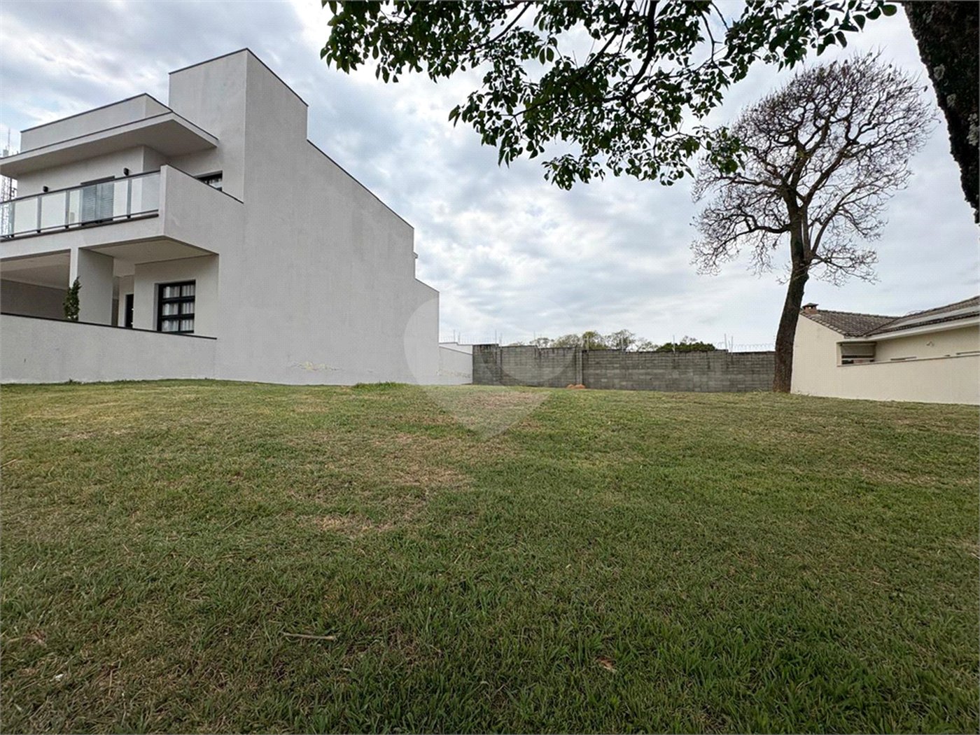 Terreno à venda no condomínio Villa Suiça, Sorocaba - SP