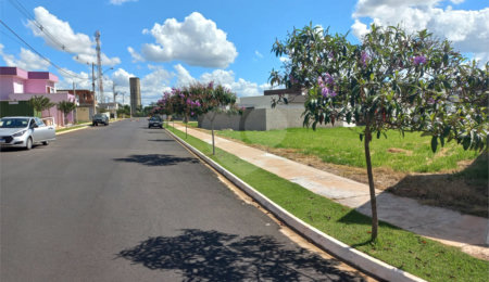 Terreno à venda em Residencial Samambaia, São Carlos, SP