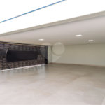 Indaiatuba- Jardim Bom Sucesso - Venda: R$ 765.000,00 - Área total: 150m² Área construída: 115m² - 3 dormitórios sendo 1 suíte com armário planejado; Cozinha integrada; Sala para dois ambientes; Banheiros com box gabinetes e espelhos; Área gourmet com churrasqueira a carvão e móveis planejados;