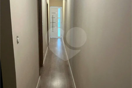 Sobrado á venda na Vila Matilde, 137m², 4 quartos e 2 vagas de garagem