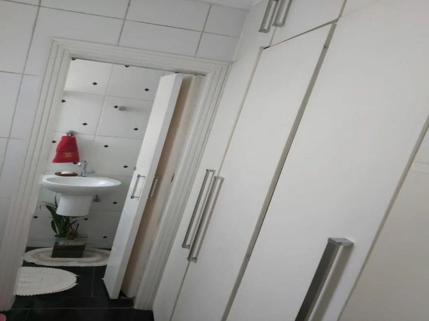 Apartamento à venda com 3 quartos, sendo 1 suíte, em Vila Andrade, São Paulo - SP
