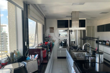 Apartamento Alto Padrão Lazer Completo ,3 suítes com 4 vagas, 250 m² à venda no Parque da Mooca.