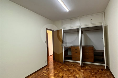 Casa térrea no Centro para venda ou locação