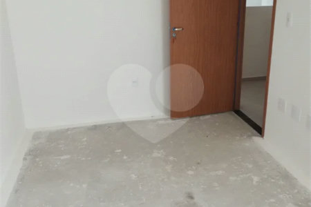 Apartamento à venda com 2 quartos em Jardim Esmeraldina, Campinas, SP