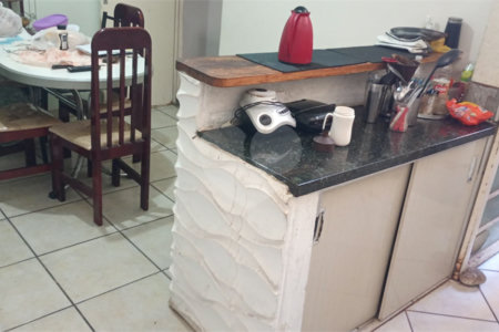 Sobrado à venda com 3 quartos, sendo 1 suíte, em Parque Residencial Maria Stella Faga, São Carlos, SP