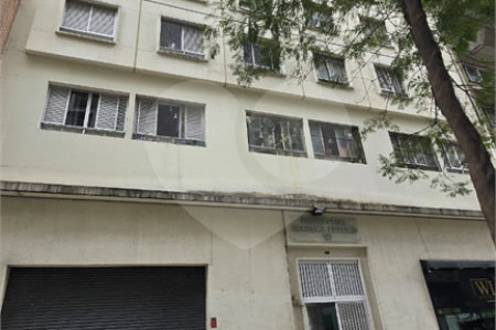 Apartamento com 48 m² localizado na Rua Conselheiro Crispiniano, 125