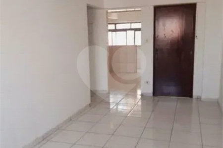 Apartamento à venda com 63m² - Brás