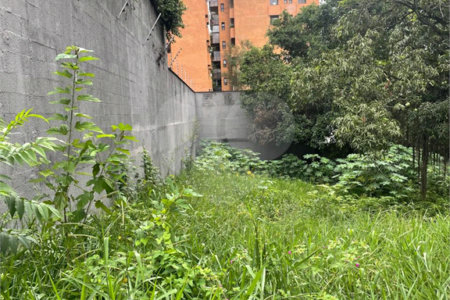Terreno à venda em Jardim Guedala, São Paulo, SP