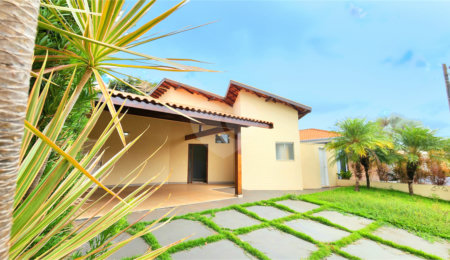 Casa à venda com 3 quartos, sendo 1 suíte,  no condomínio Bouganville, Araraquara - SP