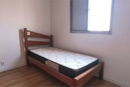Apartamento à venda com 2 quartos em Jardim Ivana, São Paulo, SP