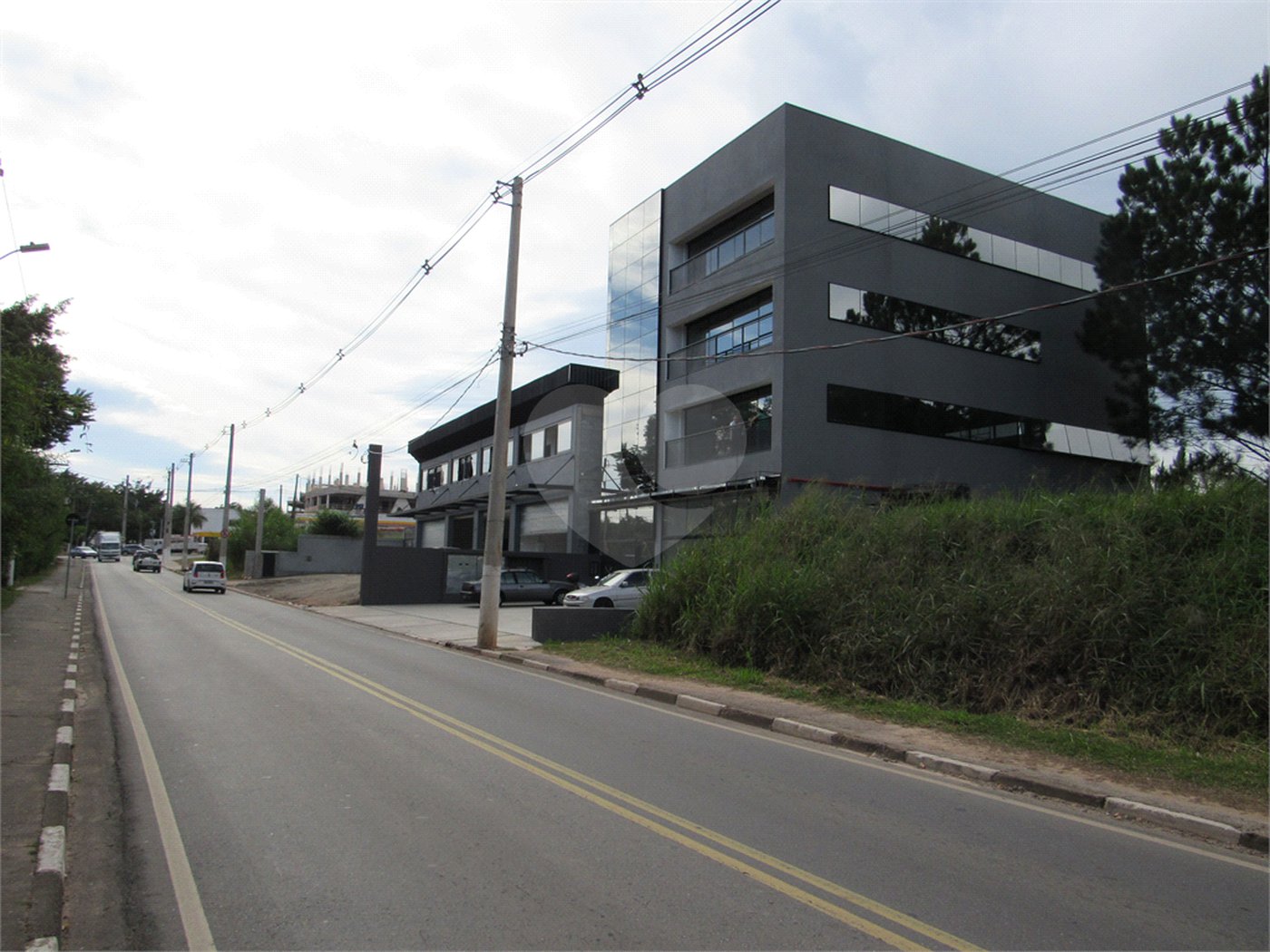 Prédio para alugar em Jordanópolis, Arujá, SP