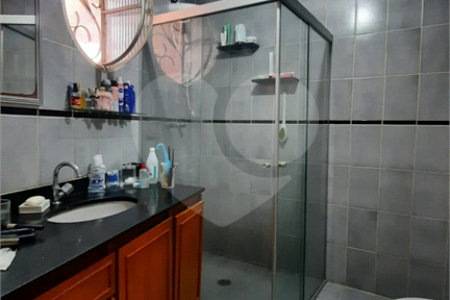 Casa à venda com 3 quartos, sendo 2 suítes, em Santo Amaro, São Paulo, SP