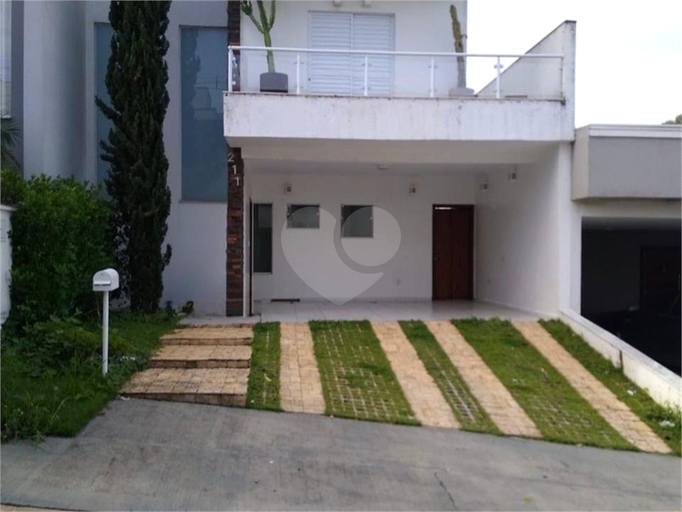 Casa à venda com 3 quartos, sendo 1 suíte, no condomínio Villagio Milano, Sorocaba - SP