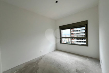 Apartamento à venda com 3 suítes em Perdizes, São Paulo, SP