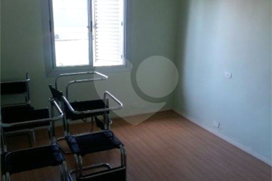 Casa Térrea à venda com 3 quartos em Imirim, São Paulo, SP