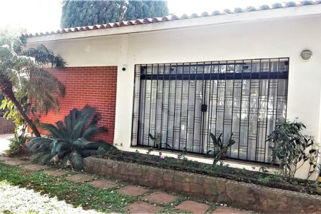 Casa Térrea à venda com 4 quartos, sendo 1 suíte, em Butantã, São Paulo, SP