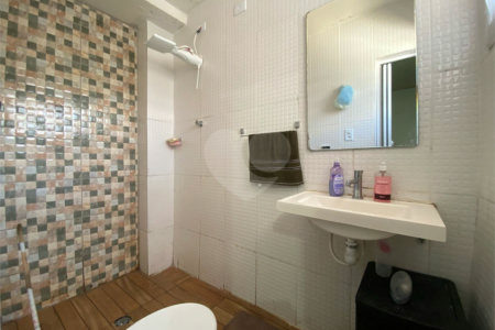 Sobrado à venda com 3 quartos em Vila Mazzei, São Paulo, SP