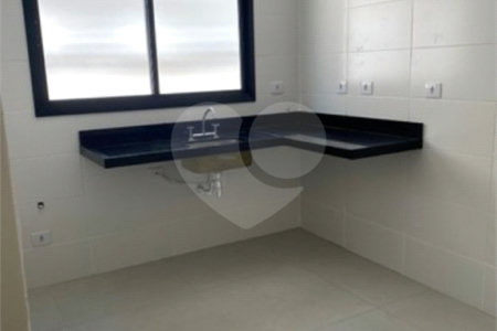 Sobrado à venda com 2 quartos em Santana, São Paulo, SP