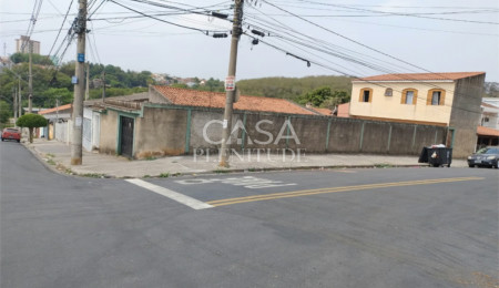 Casa à venda com 1 quarto em Vila Hortência, Sorocaba, SP