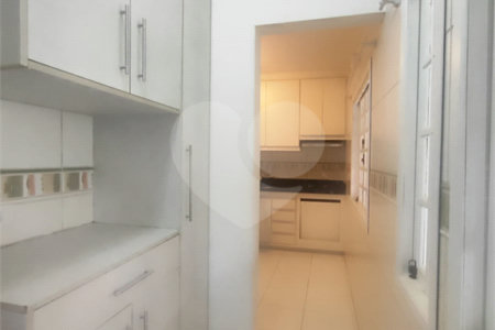 Casa à venda com 4 quartos, sendo 1 suíte, em Ivoturucaia, Jundiaí, SP