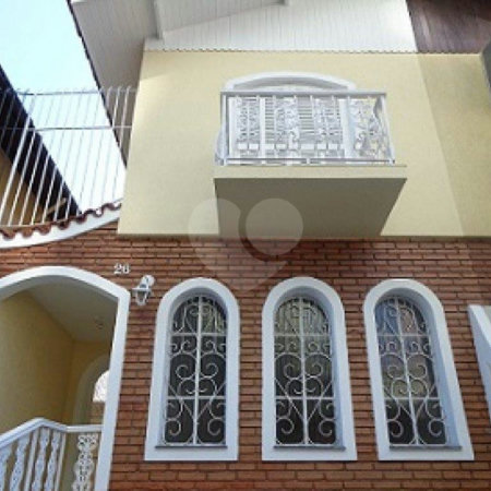 Sobrado à venda com 3 quartos, sendo 1 suíte, em Vila Gustavo, São Paulo, SP
