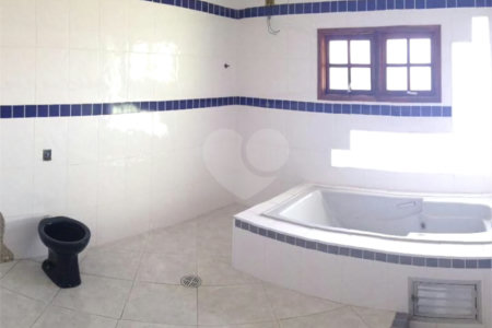 Sobrado à venda com 3 suítes em Vila Mazzei, São Paulo, SP