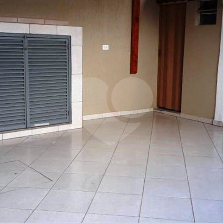Casa à venda com 3 quartos, sendo 1 suíte,  no condomínio Villagio de Lucca II, São Paulo - SP