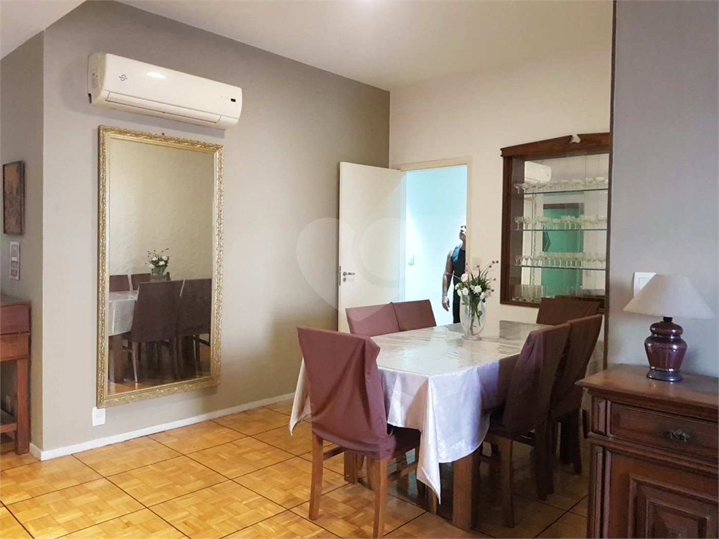 Apartamento à venda com 3 quartos, sendo 2 suítes,  em Tijuca, Rio de Janeiro, RJ