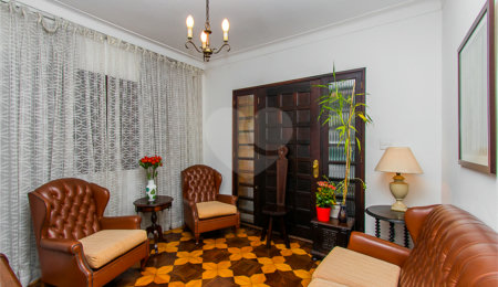 Sobrado à venda com 5 quartos em Vila Mariana, São Paulo, SP