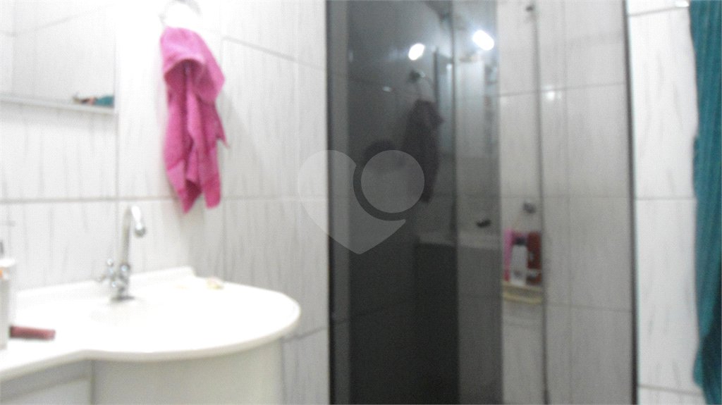Sobrado à venda com 5 quartos, sendo 2 suítes,  em Vila Cidinha, Mogi das Cruzes, SP