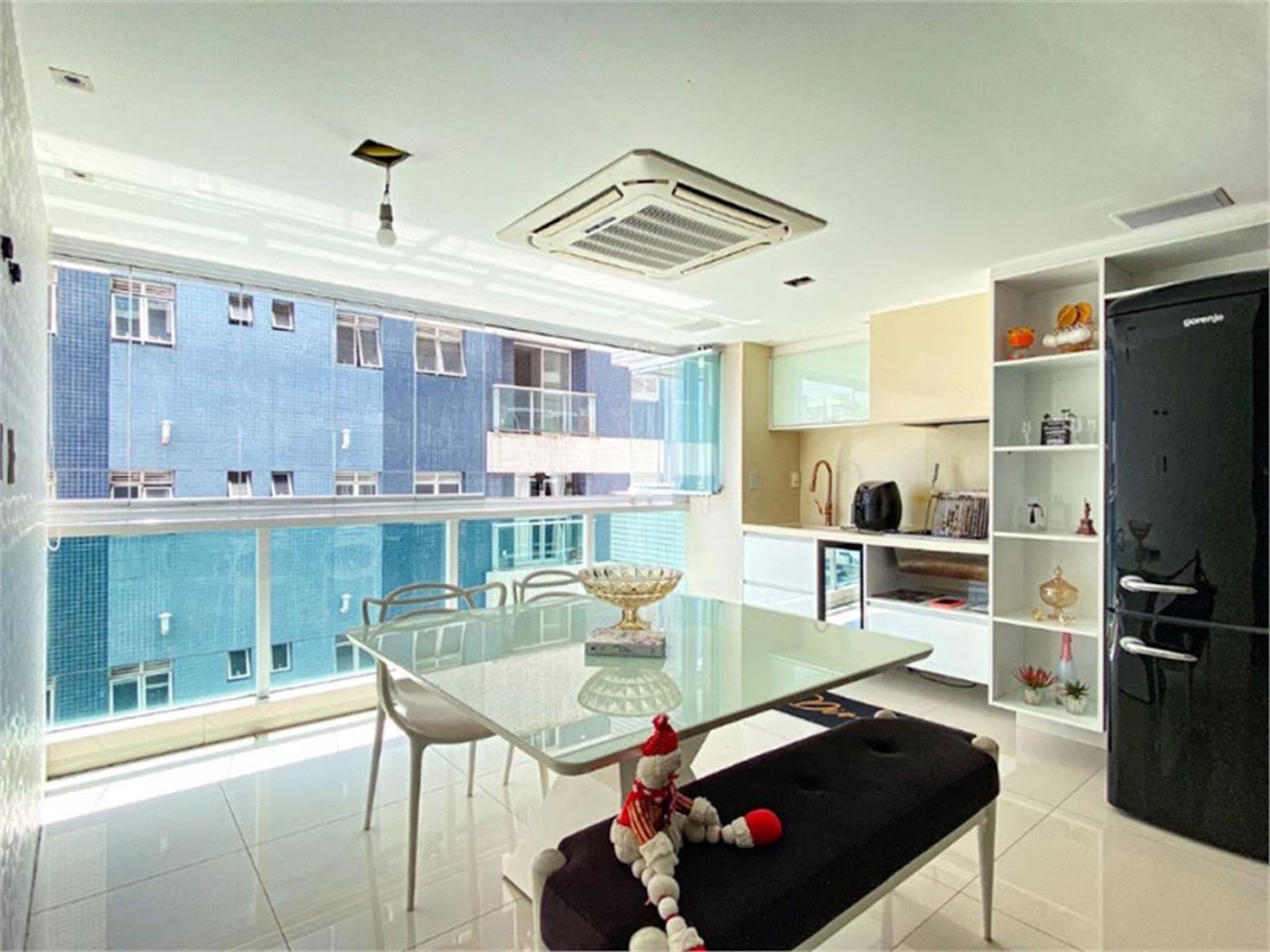 Apartamento com 3 dormitórios à venda, 125 m² por R$ 1.700.000,00 - Ponta da Praia - Santos/SP