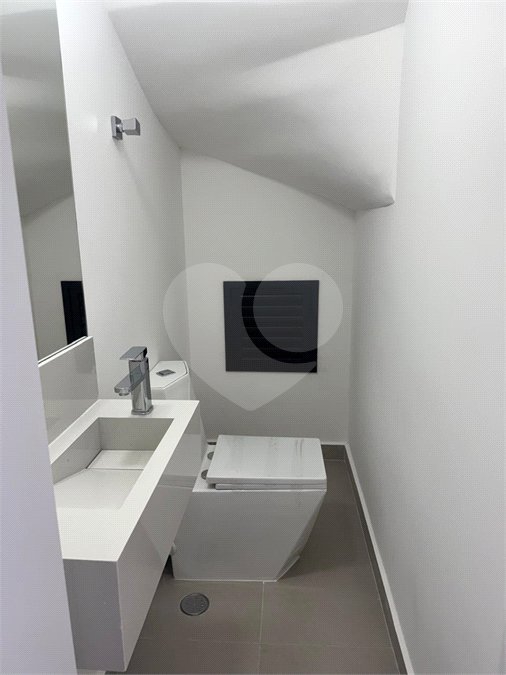 Casa à venda com 3 suítes no condomínio Residencial The Square Village, Cotia - SP