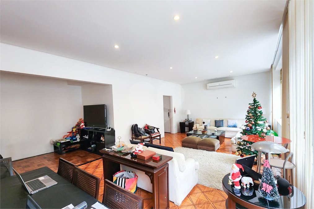 Apartamento à venda com 3 quartos, sendo 1 suíte, em Flamengo, Rio de Janeiro, RJ