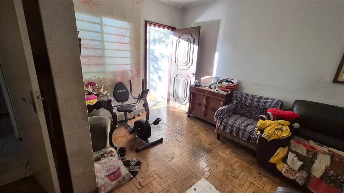Casa à venda com 2 quartos em Conjunto Residencial Butantã, São Paulo, SP