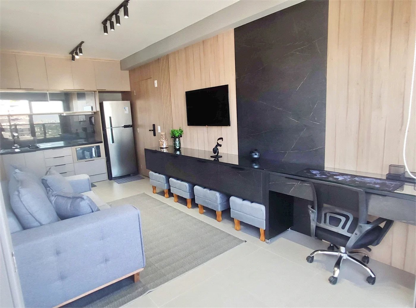 Apartamento à venda ou para alugar com 1 suíte em Pinheiros, São Paulo, SP