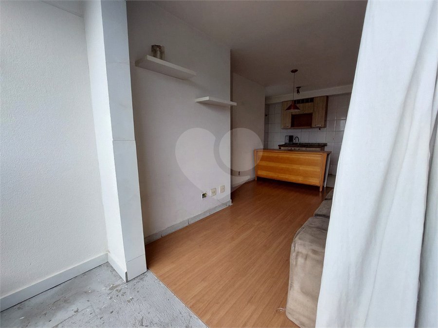 Apartamento à venda com 2 quartos em Vila Anastácio, São Paulo, SP