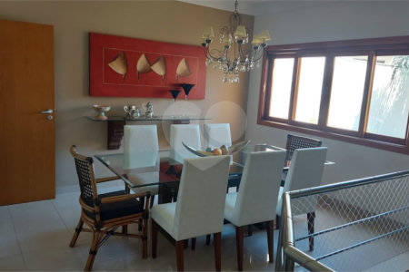 Casa à venda com 4 suítes no condomínio Osato, Atibaia - SP