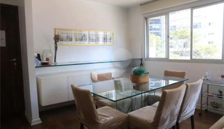 Apartamento à venda com 3 quartos, sendo 1 suíte,  em Vila Clementino, São Paulo, SP