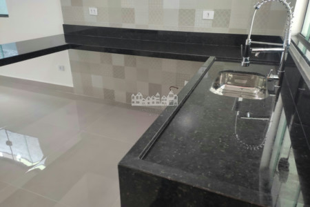 Casa térrea à venda com 3 quartos, sendo 1 suíte, em Loteamento Parque Residencial Serras de Atibaia II, Atibaia - SP