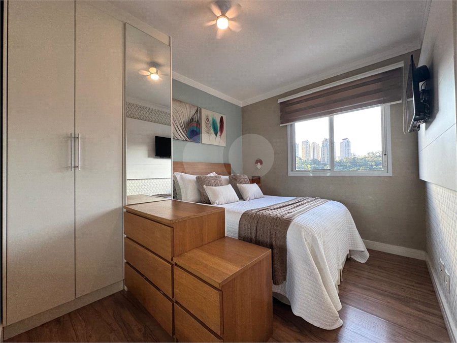 Apartamento à venda com 3 quartos, sendo 1 suíte, em Jardim Caravelas, São Paulo, SP