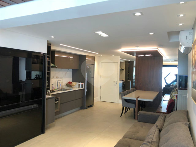 Apartamento à venda com 2 quartos, sendo 1 suíte,  em Perdizes, São Paulo, SP