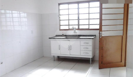 Casa à venda com 2 quartos em Santa Claudina, Vinhedo, SP