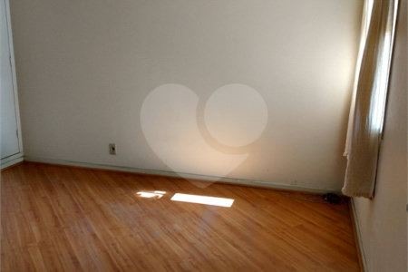 Casa à venda com 3 quartos, sendo 1 suíte, em Vila Madalena, São Paulo, SP