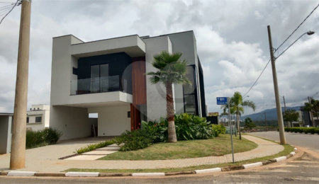 Casa à venda no condomínio Mosaico Essence, Mogi das Cruzes - SP