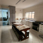 Casa à venda com 3 suítes em Jardim Presidente Dutra, Guarulhos, SP