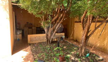 Casa à venda com 5 quartos, sendo 1 suíte,  no condomínio Casa, São Paulo - SP